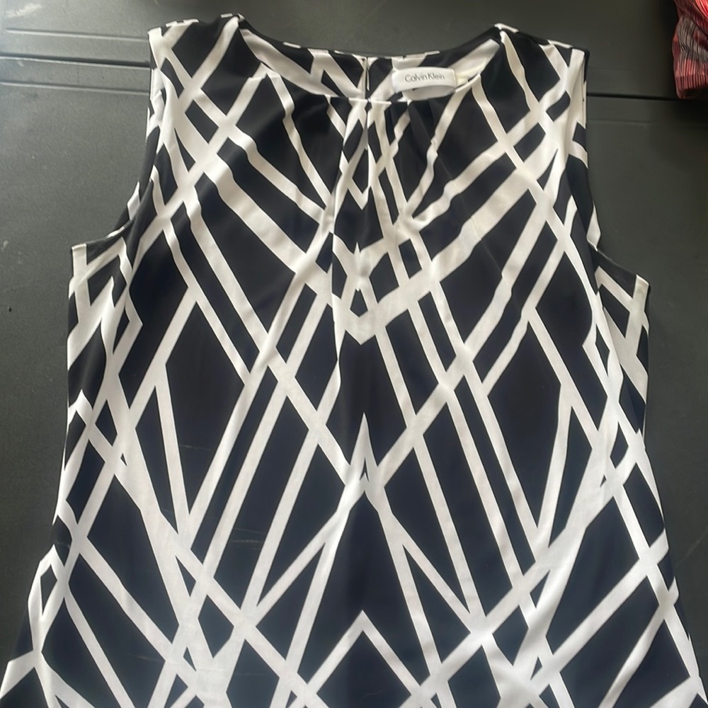 Sleeveless Calvin clean dress shirt